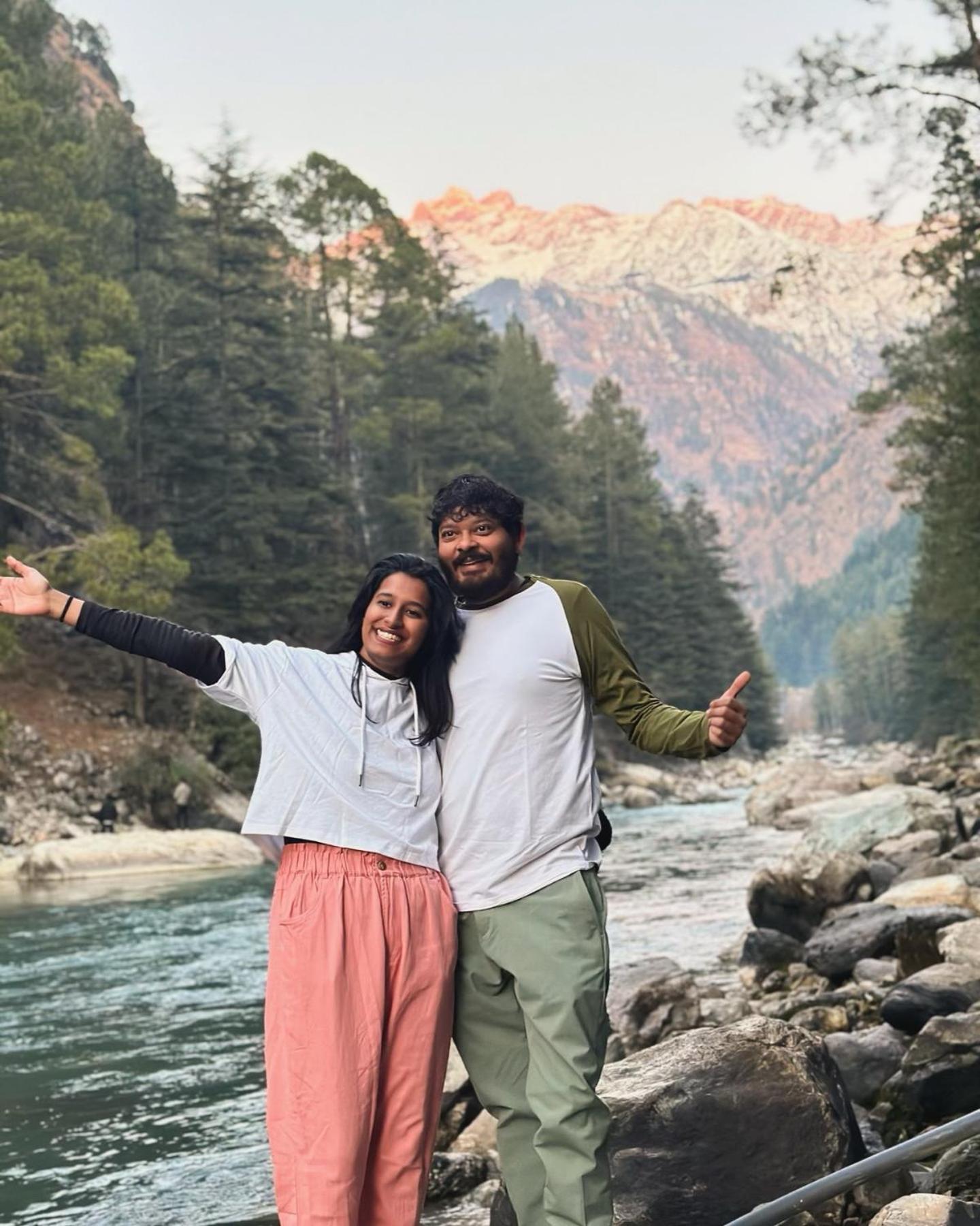 The Royal Orchard Kasol Hotel Buitenkant foto